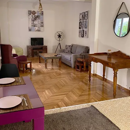 Spacious 2 Bedroom Apartment Downtown Athens - Explore Center By Foot-3